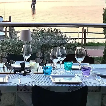 Con Vista A Venezia